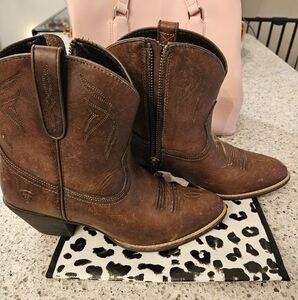 Ariat Distressed Brown Western Boots